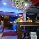 Suite Dreams Hotel